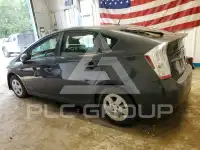 2011 Toyota PRIUS фото