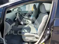2011 Toyota PRIUS фото