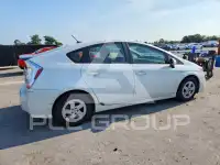 2011 Toyota PRIUS фото