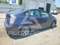2011 Toyota PRIUS photo