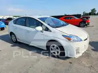 2011 Toyota PRIUS фото