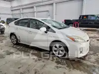 2011 Toyota PRIUS фото