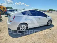 2011 Toyota PRIUS photo