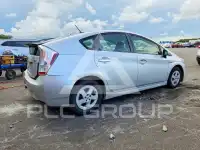 2011 Toyota PRIUS photo