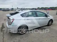 2011 Toyota PRIUS photo
