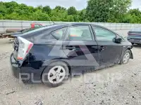 2011 Toyota PRIUS фото
