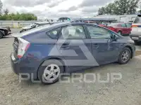 2011 Toyota PRIUS фото