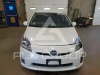 2011 Toyota PRIUS фото