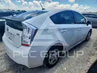 2011 Toyota PRIUS photo