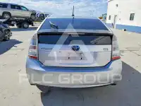 2011 Toyota PRIUS фото