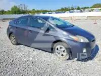 2011 Toyota PRIUS photo
