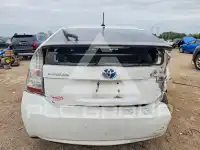 2011 Toyota PRIUS фото