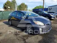 2011 Toyota PRIUS фото
