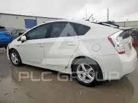 2011 Toyota PRIUS фото