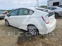 2011 Toyota PRIUS фото