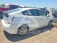 2011 Toyota PRIUS photo