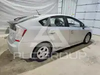 2011 Toyota PRIUS фото