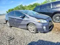 2011 Toyota PRIUS фото