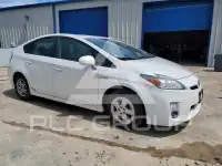 2011 Toyota PRIUS photo