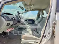 2011 Toyota PRIUS фото