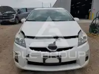 2011 Toyota PRIUS фото