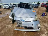 2011 Toyota PRIUS фото