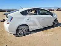 2011 Toyota PRIUS фото