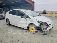 2011 Toyota PRIUS фото