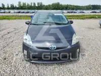 2011 Toyota PRIUS фото