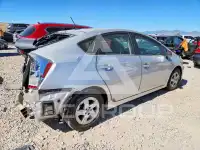 2011 Toyota PRIUS фото