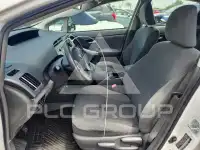 2011 Toyota PRIUS фото