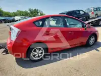 2011 Toyota PRIUS фото