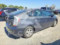2011 Toyota PRIUS фото