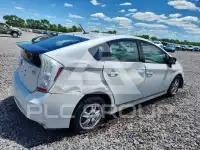 2011 Toyota PRIUS фото