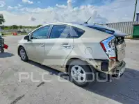 2011 Toyota PRIUS фото