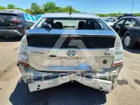 2011 Toyota  фото