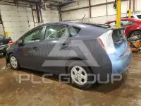 2011 Toyota PRIUS фото