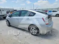 2011 Toyota PRIUS фото