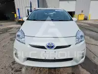 2011 Toyota PRIUS фото