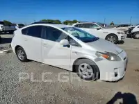 2011 Toyota PRIUS фото