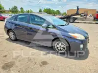 2011 Toyota PRIUS фото