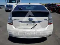 2011 Toyota PRIUS фото
