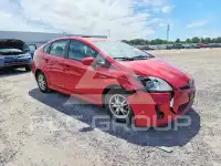2011 Toyota PRIUS фото