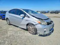 2011 Toyota PRIUS фото