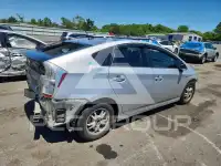 2011 Toyota  фото