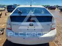 2011 Toyota PRIUS фото