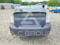 2011 Toyota PRIUS фото