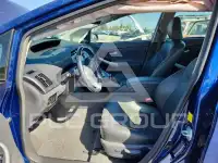 2011 Toyota PRIUS фото