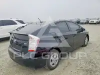 2011 Toyota PRIUS фото