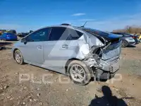2011 Toyota PRIUS фото